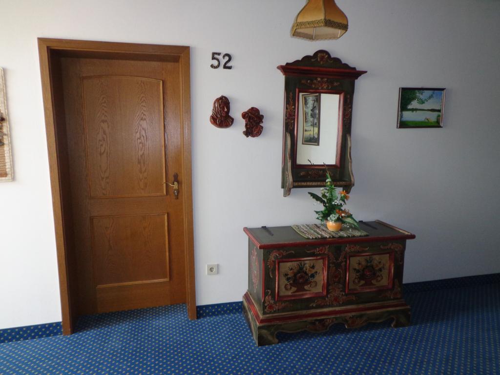 Hotel Am See Neubau Ngoại thất bức ảnh